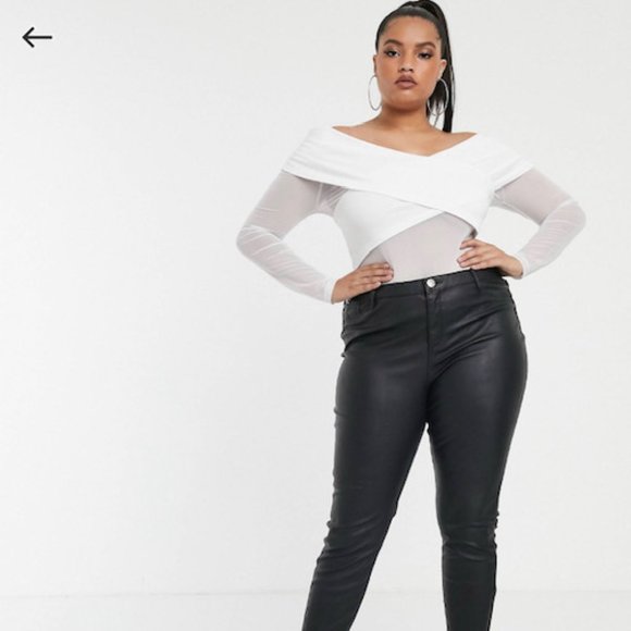 Off the shoulder bodysuit - Picture 3 of 3